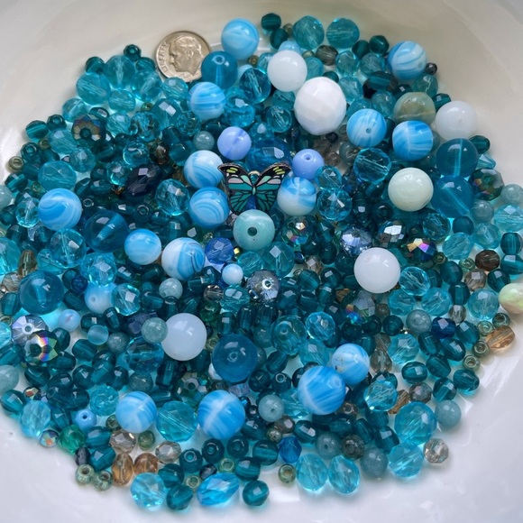 1/2 LB Vintage Czech glass beads in blue, teal, turquoise white for DIY charms - Picture 1 of 4
